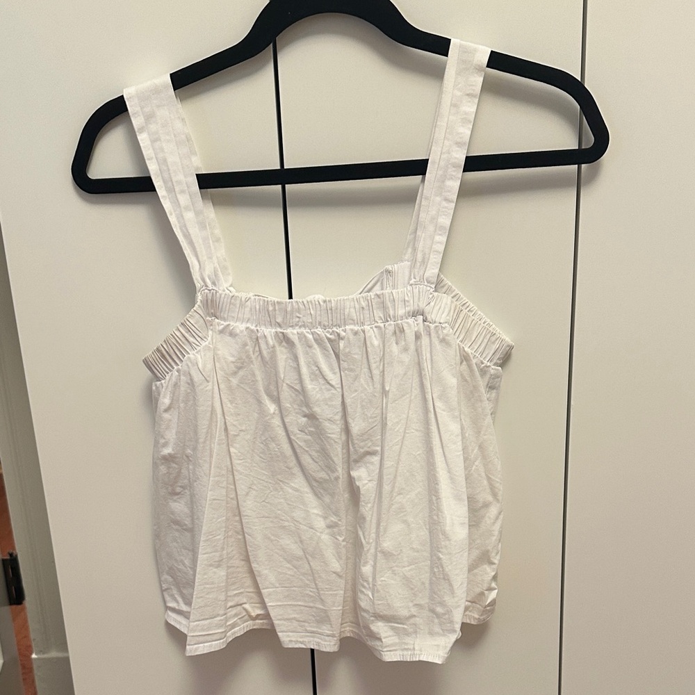 White tank w bow
